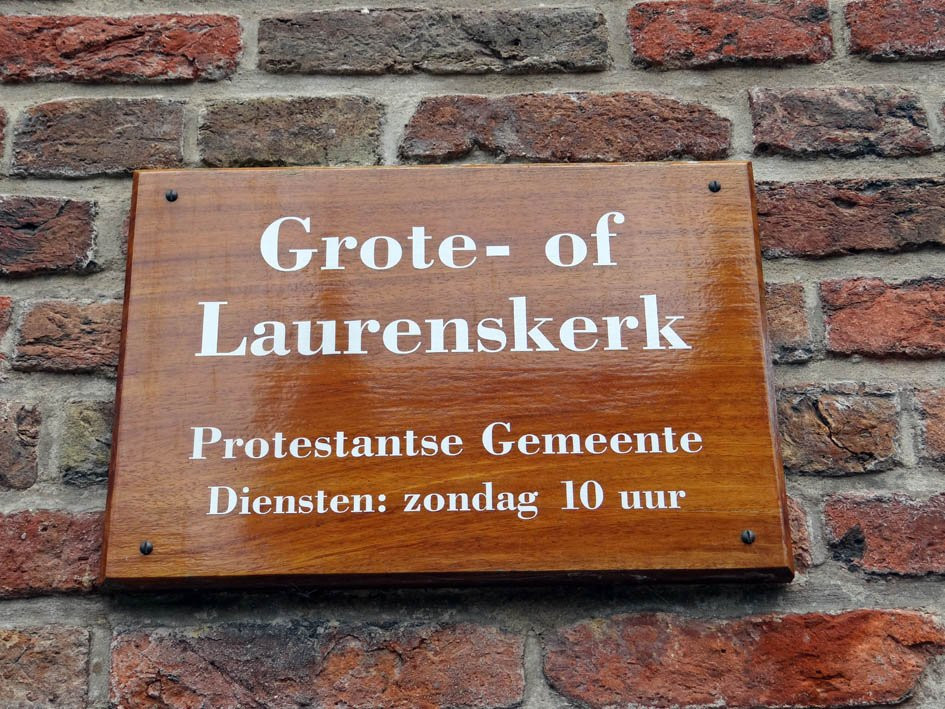 De Sint Laurenskerk van Weesp uit 1462-韦斯普必去景点