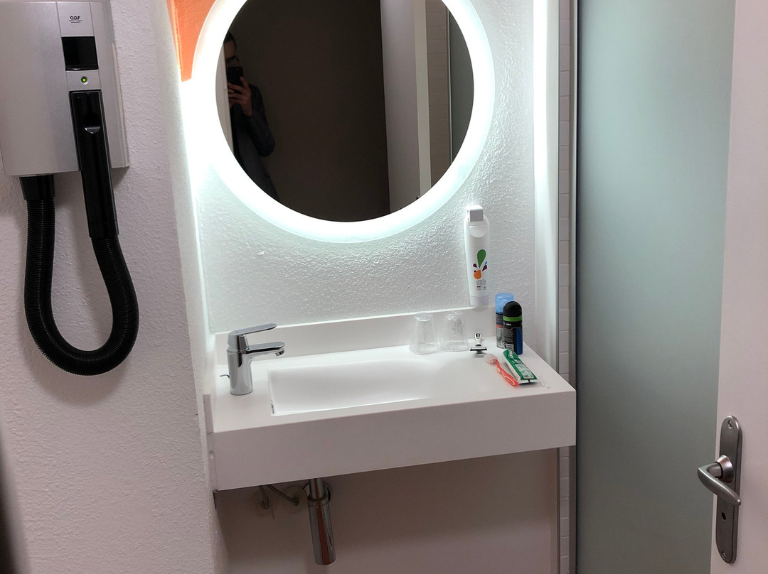 ibis Styles Toulon Centre Port主图