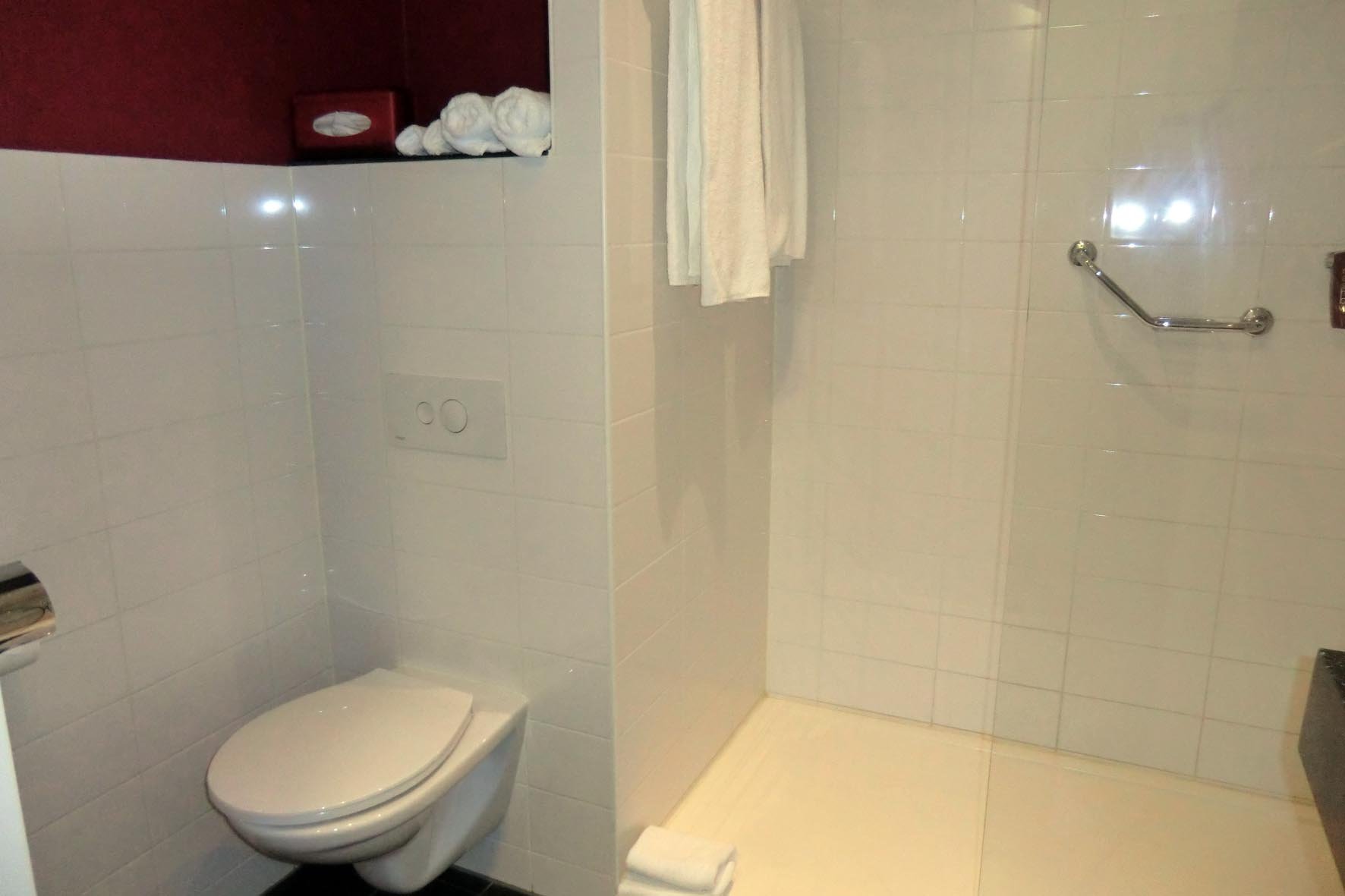 Park Inn By Radisson Amsterdam Airport Schiphol-浴室