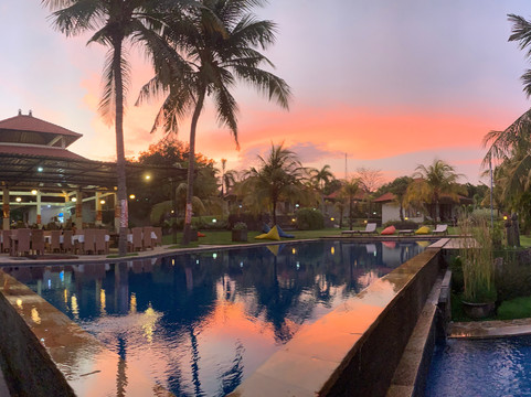 海景图兰本潜水度假村主图