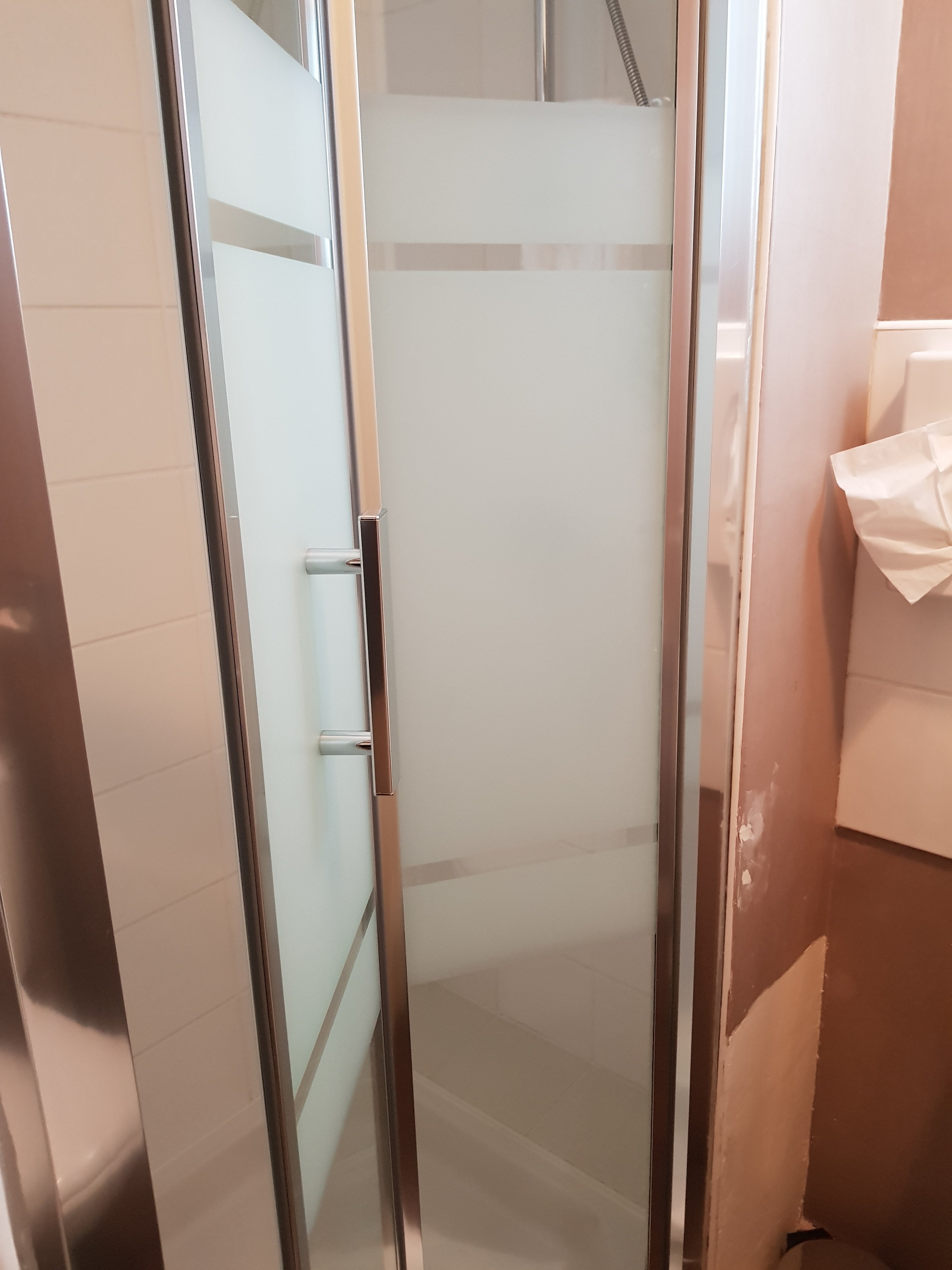 Sure Hotel By Best Western Lorient Centre-浴室