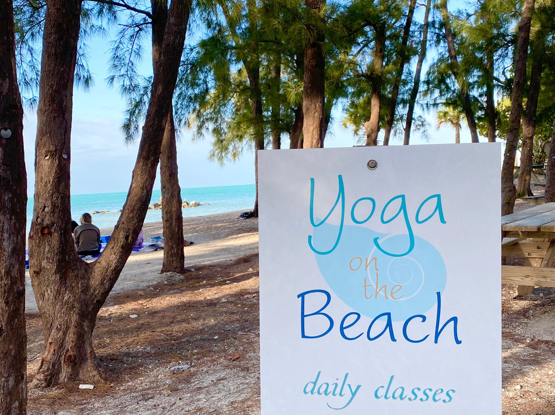 Yoga on the Beach景点图片