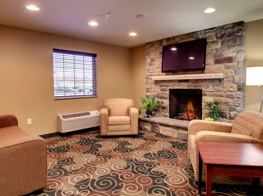 Cobblestone Hotel & Suites - Newton主图