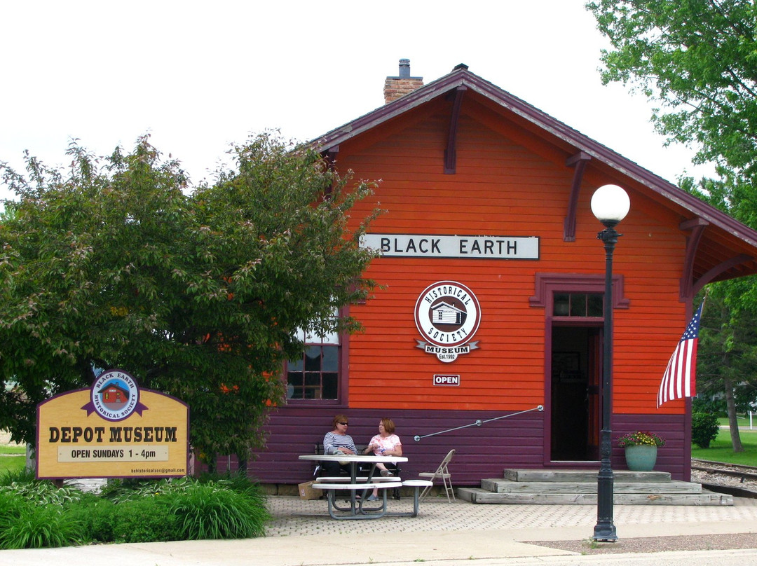 Black Earth Depot Museum景点图片