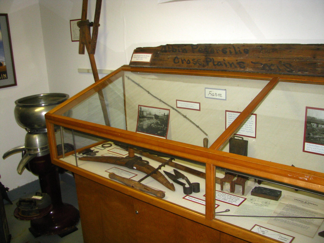 Cross Plains - Berry Historical Society-Cross Plains必去景点