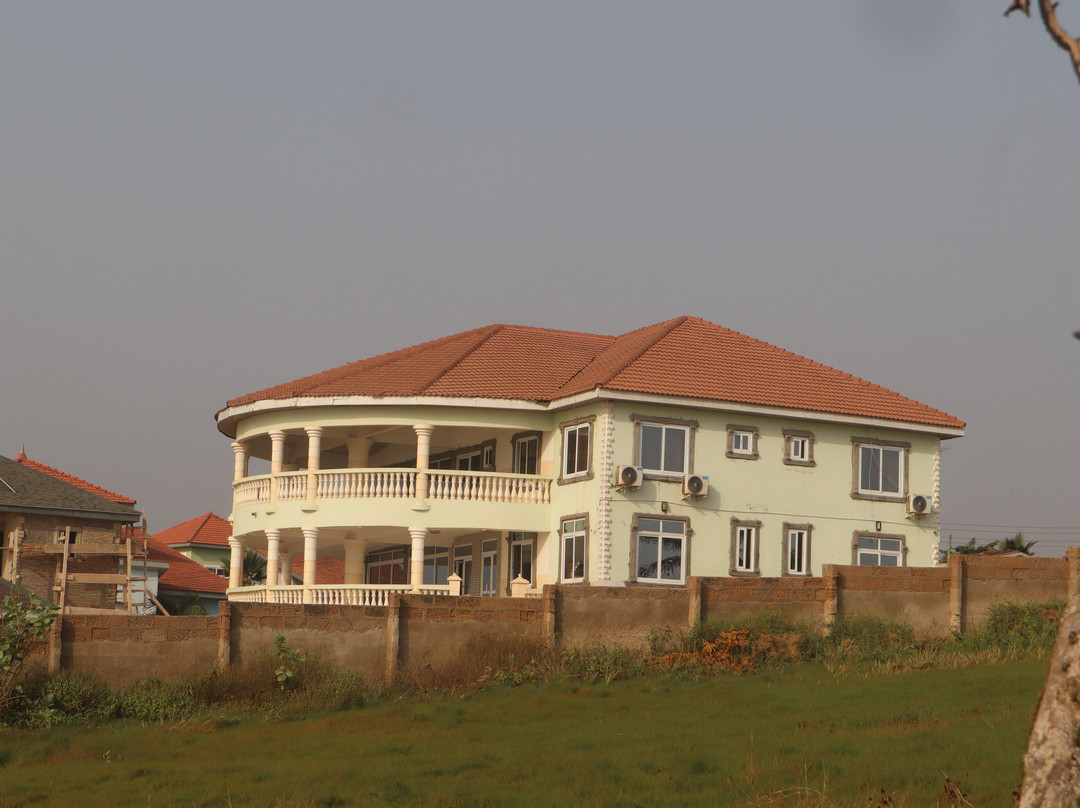 Nana Swiss House Beach Resort主图