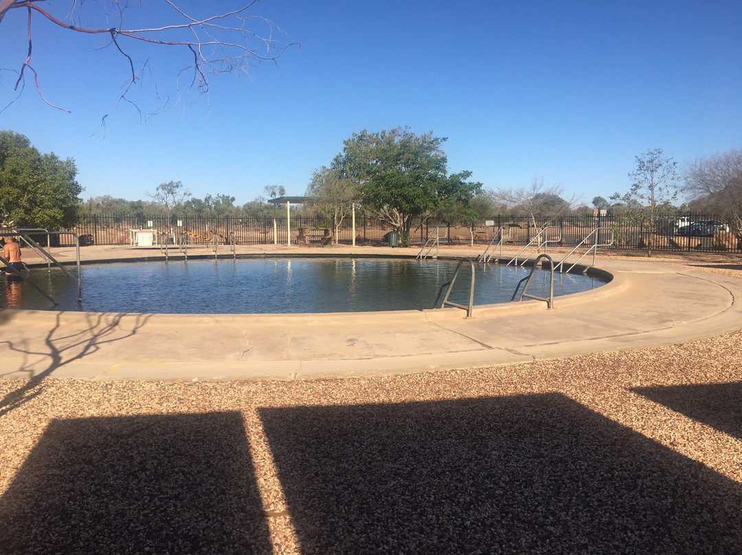 Walgett Bore Baths景点图片