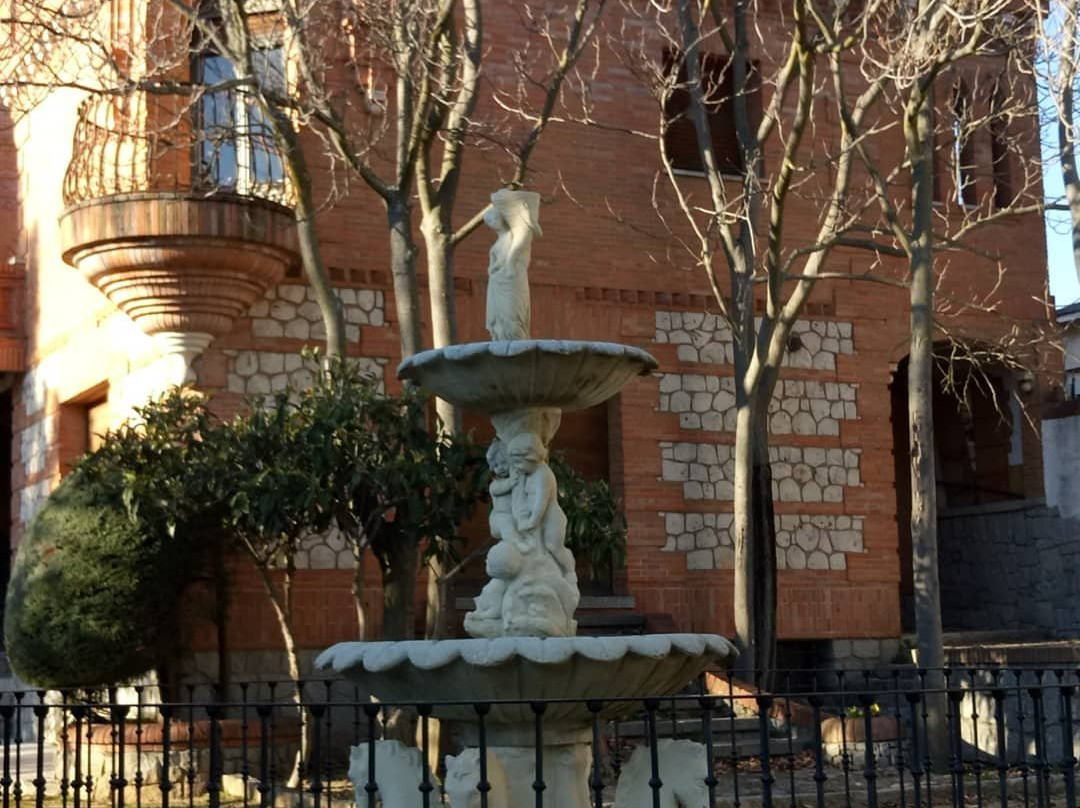 Jardines Laura Garcia Noblejas-Villaviciosa de Odon必去景点
