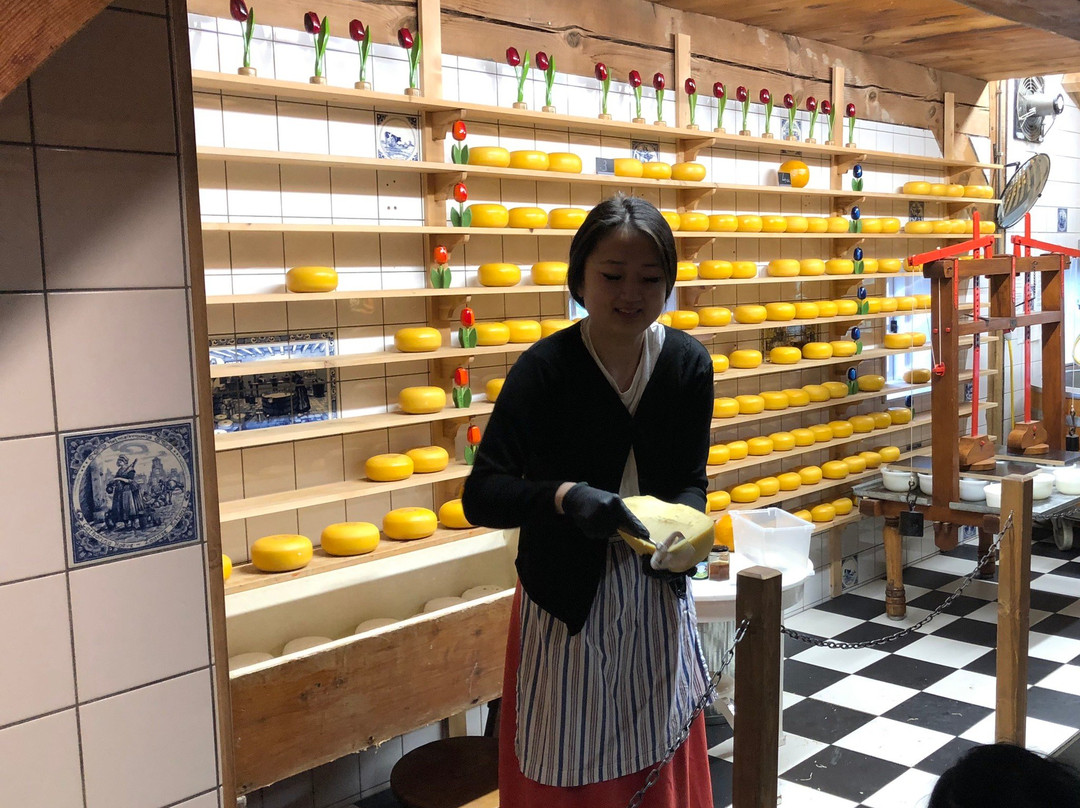 Wooden Shoe Factory景点图片
