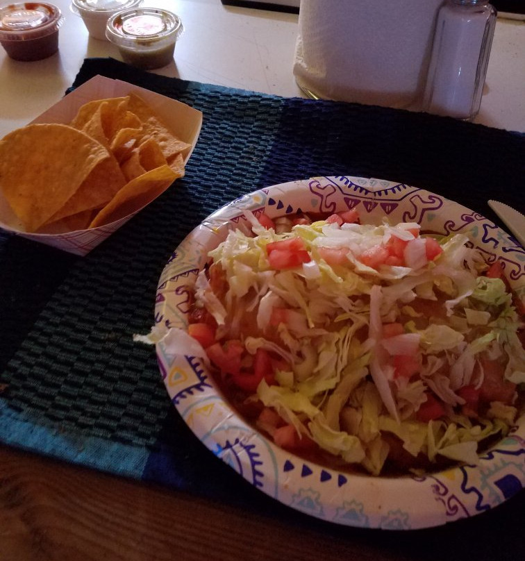 Y'all COME BACK Saloon-莱克威尔士必去景点