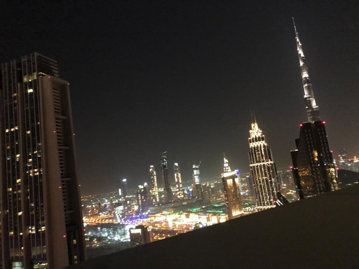 阿联酋大酒店主图