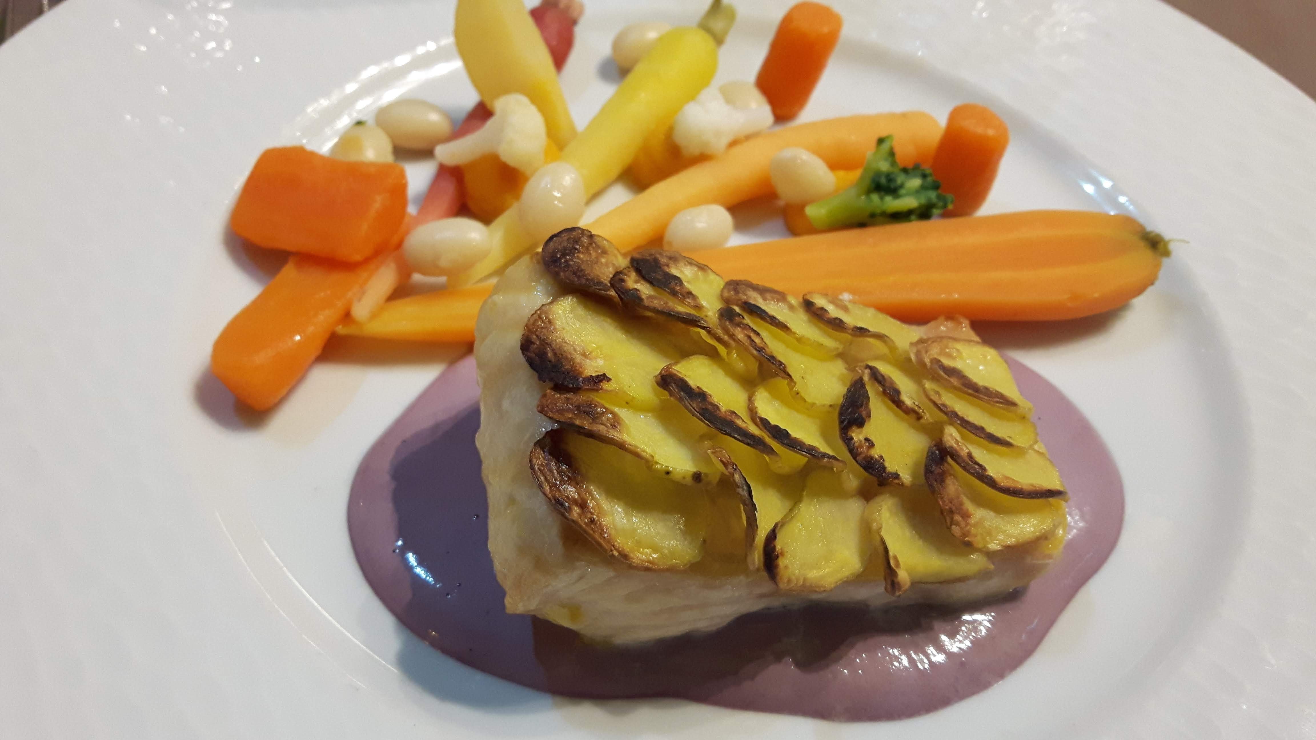 La Brèche Logis Hôtel***-餐饮