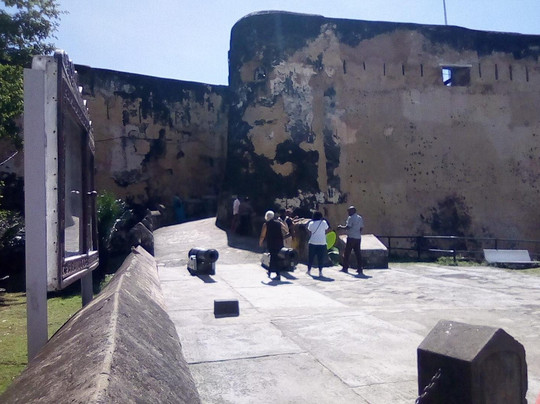 Wengiwape Tour Guides