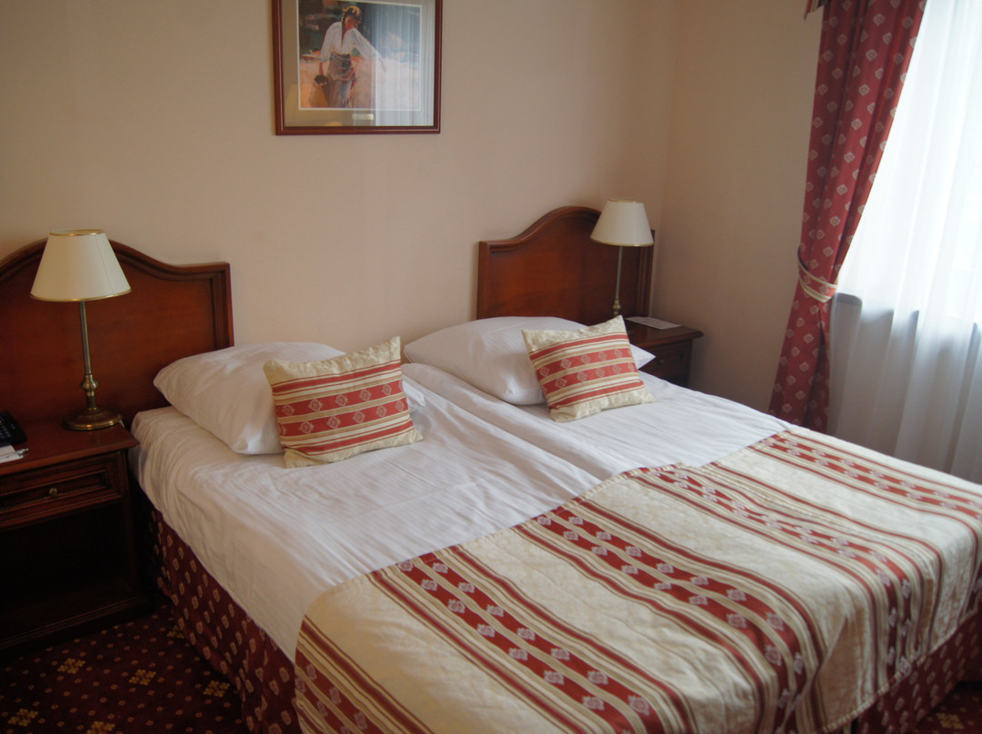 Hotel Zubrowka主图