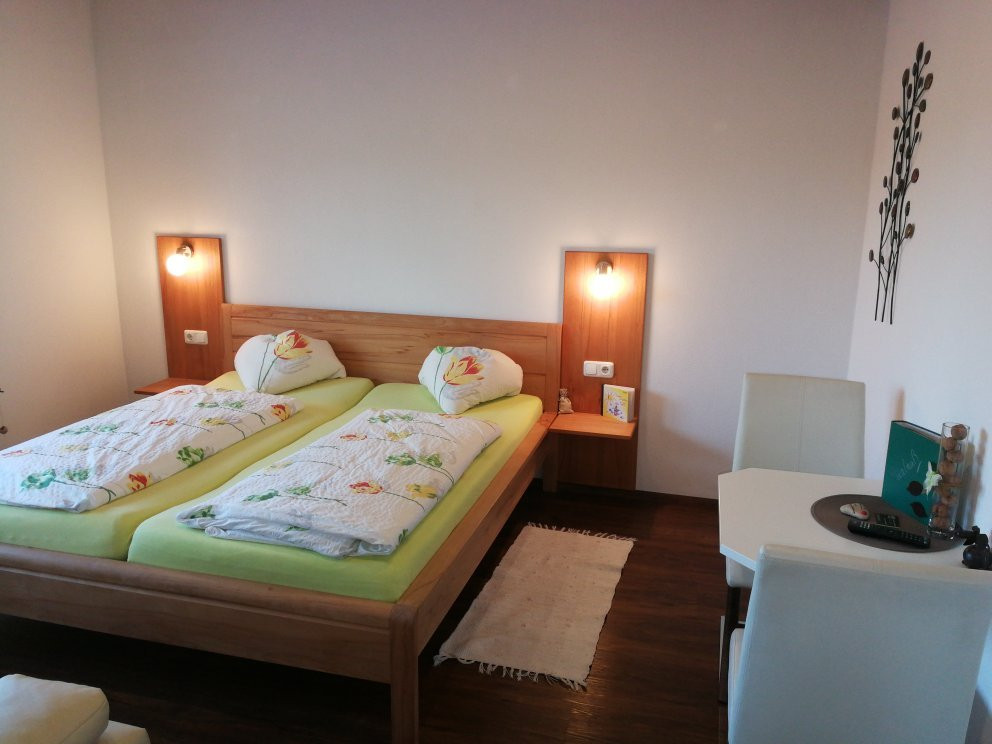 Mauthausen酒店住宿-Peterseil's Radl Zimmer