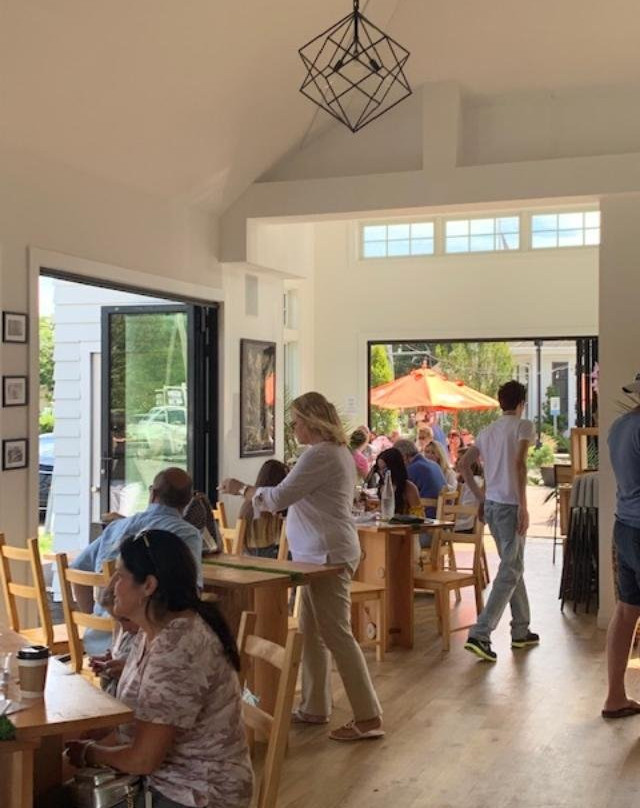 Quogue餐馆和美食-Salt And Loft