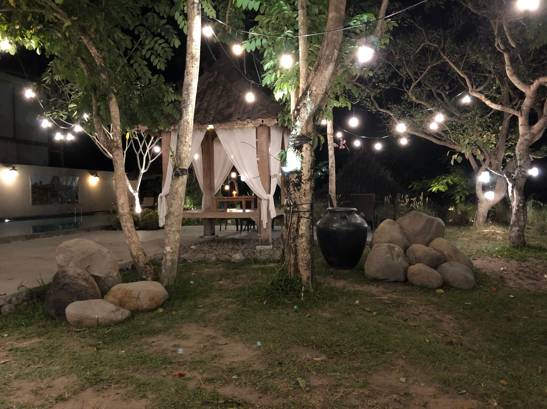 阿马塔婆罗浮屠度假村主图