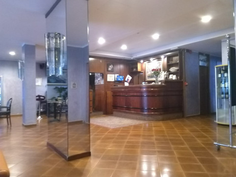 维也纳酒店主图