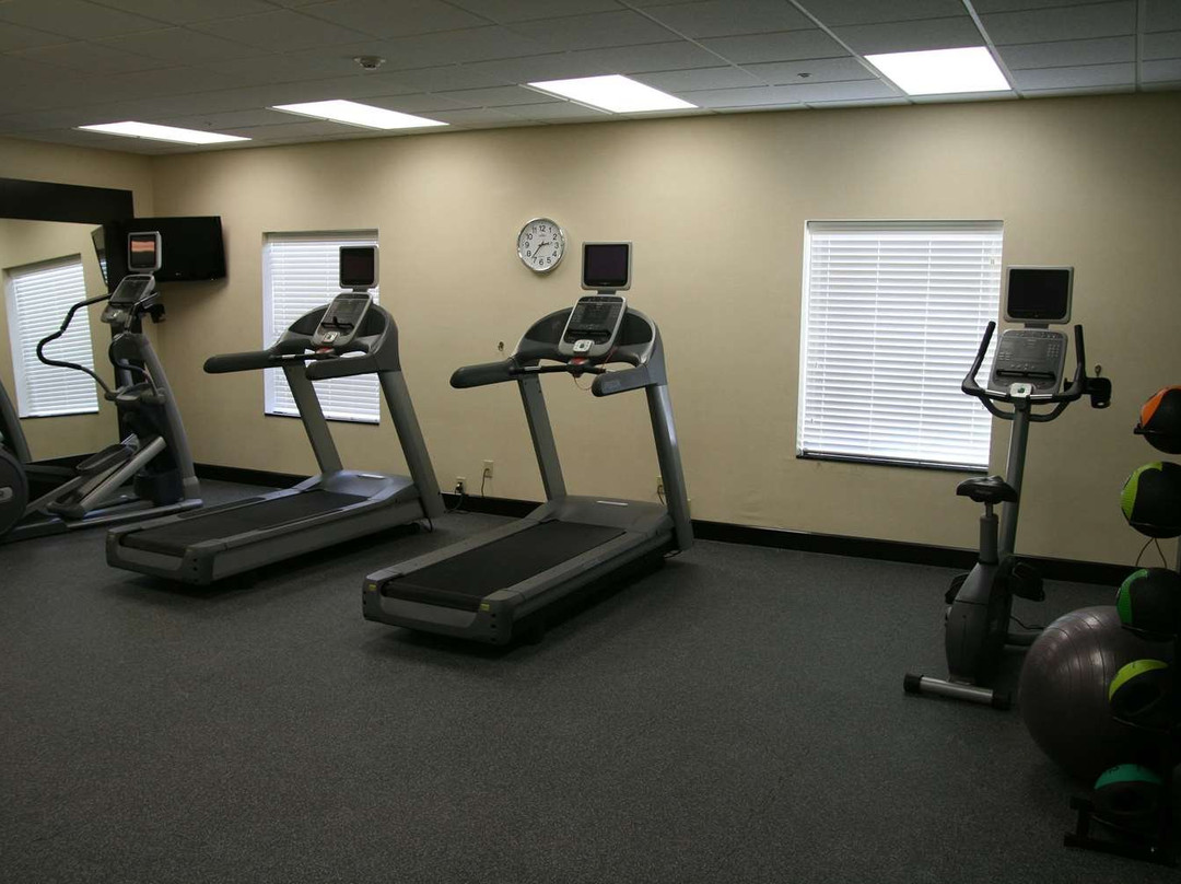 Hampton Inn La Grange主图