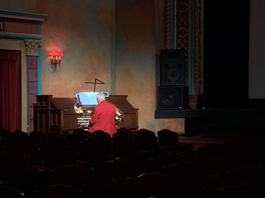 Polk Theatre-莱克兰必去景点