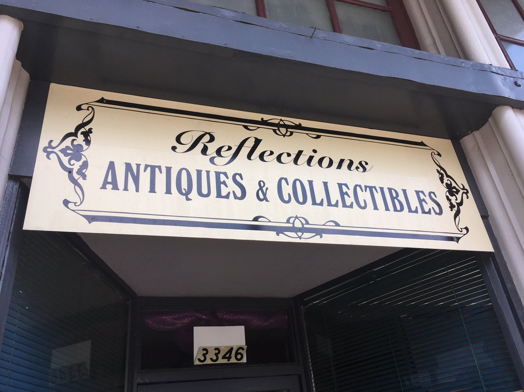 Reflections Antiques & Collectables景点图片