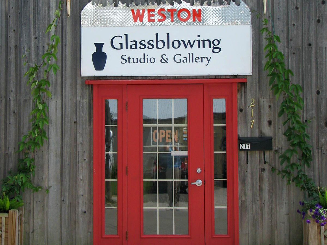 Weston Glass Studio景点图片