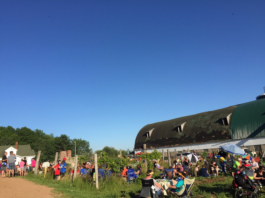 Colby旅游景点-Stoney Acres Farm