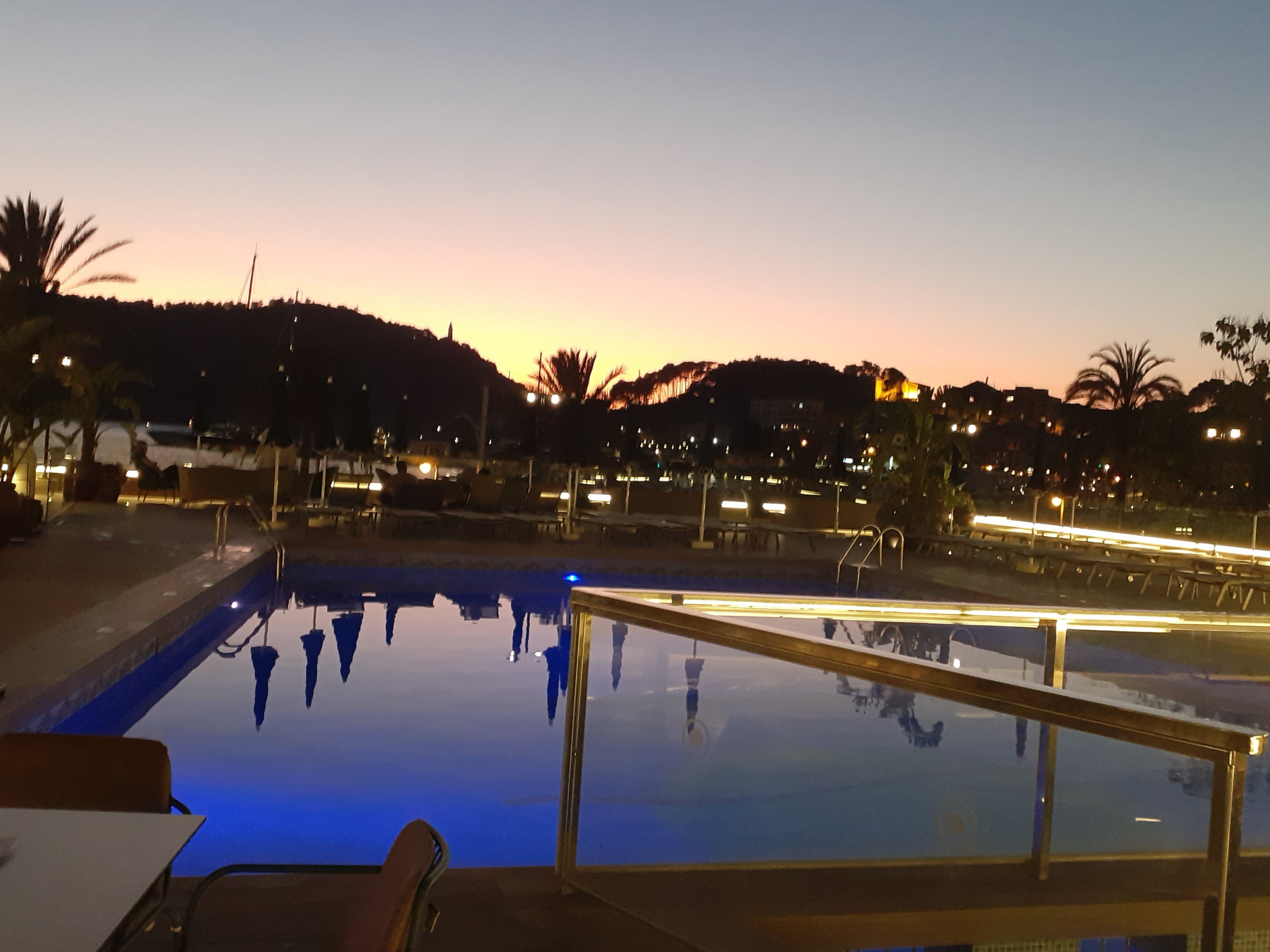 伊甸园酒店-泳池