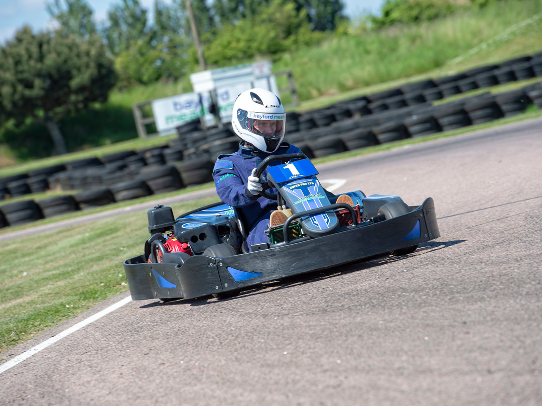 Bayford Meadows Kart Circuit景点图片