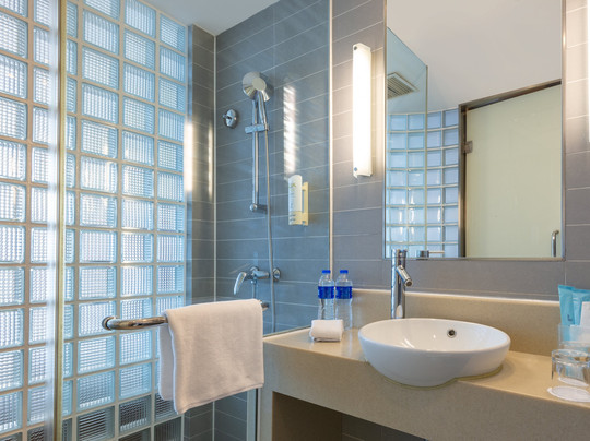 金桥中心智选假日酒店主图