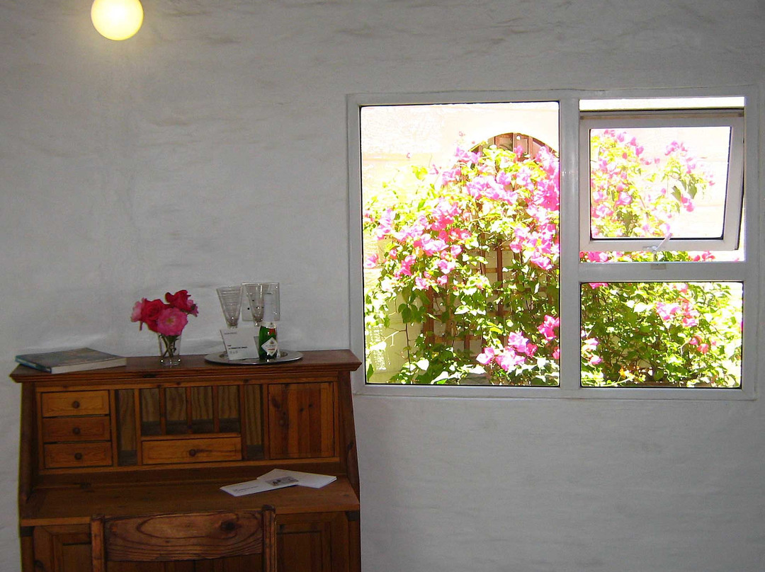 Alternative Space B & B主图