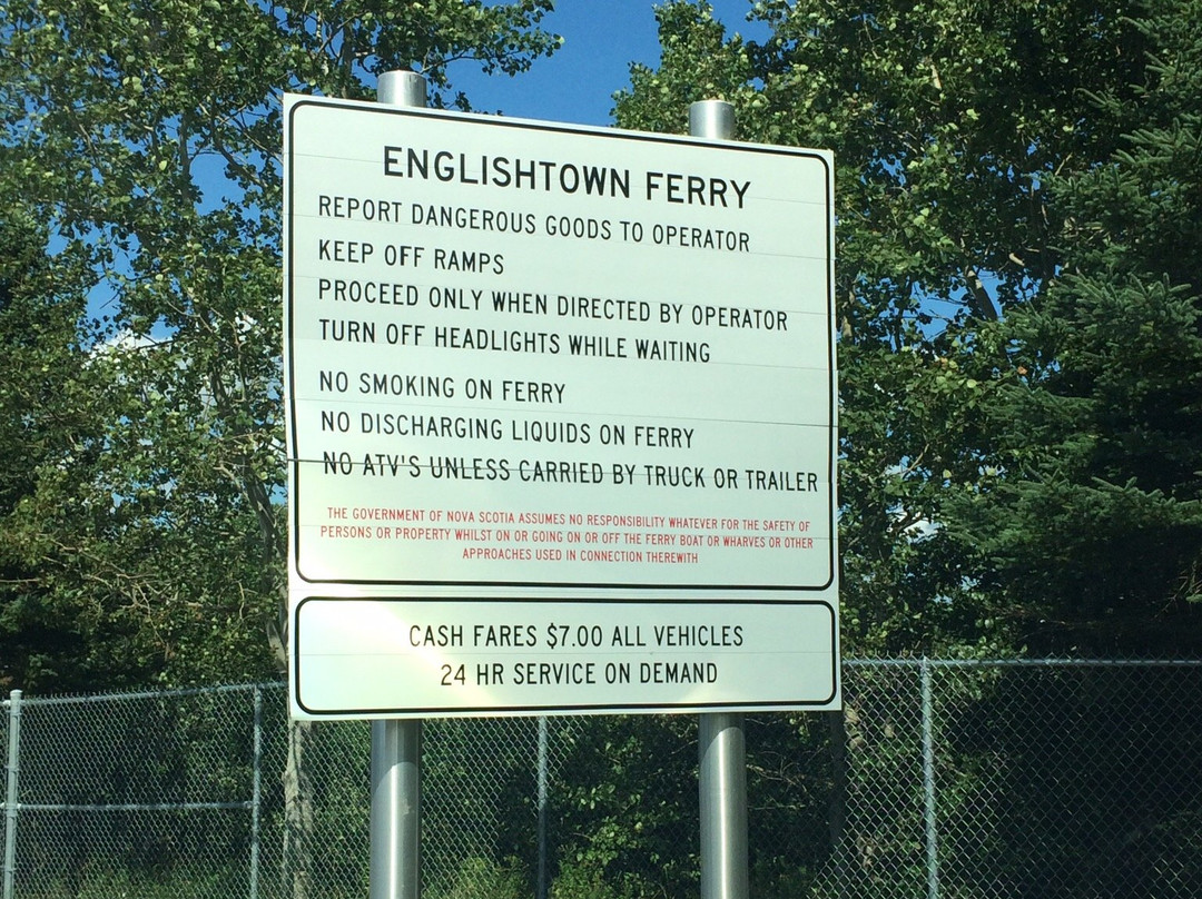 Englishtown Ferry景点图片