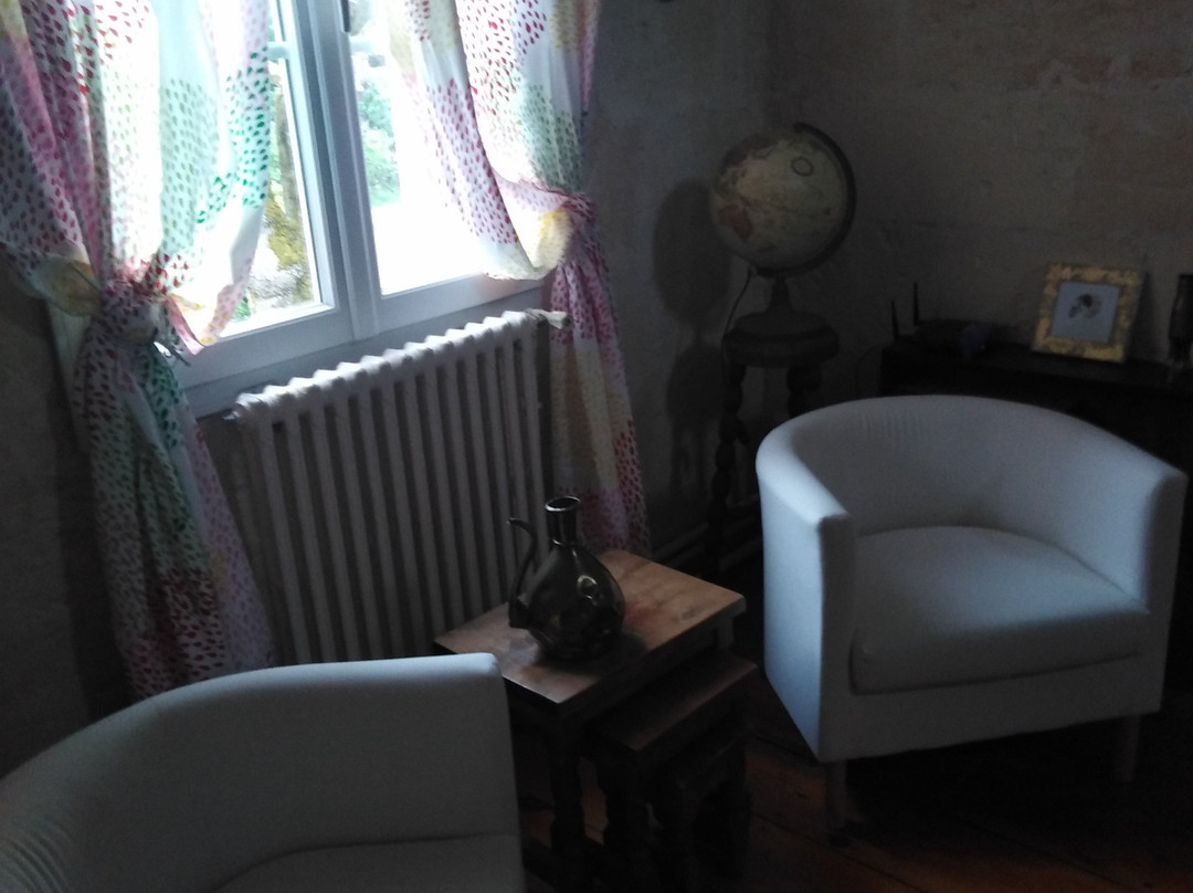 Chateau des Faures主图