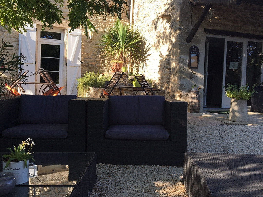 A La Maison Chambres D'Hotes主图