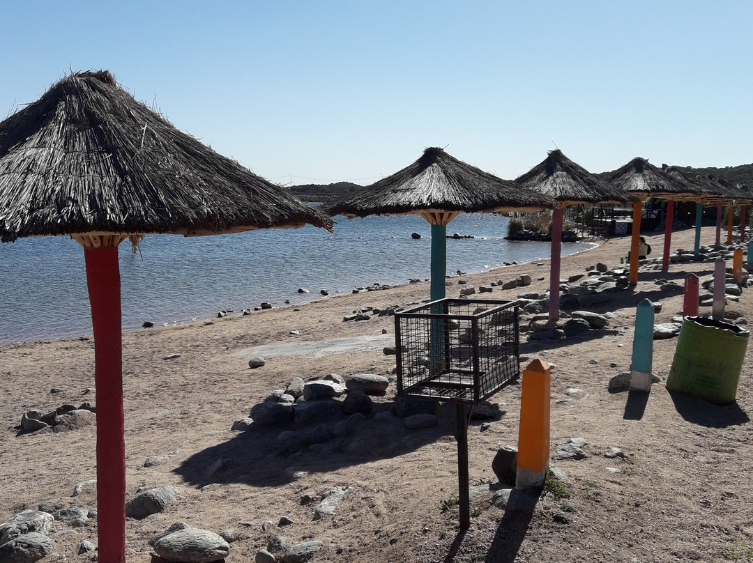 Dique Piscu Yaco-梅洛必去景点