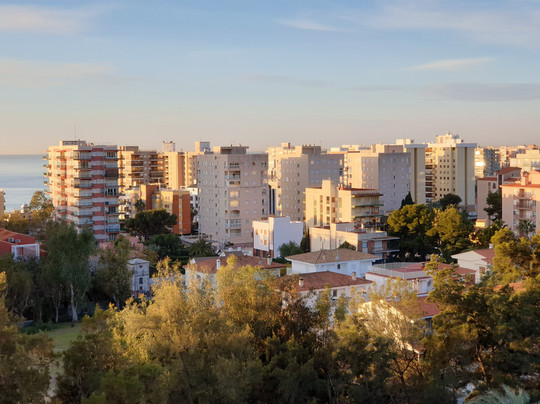 因图尔橙子酒店主图