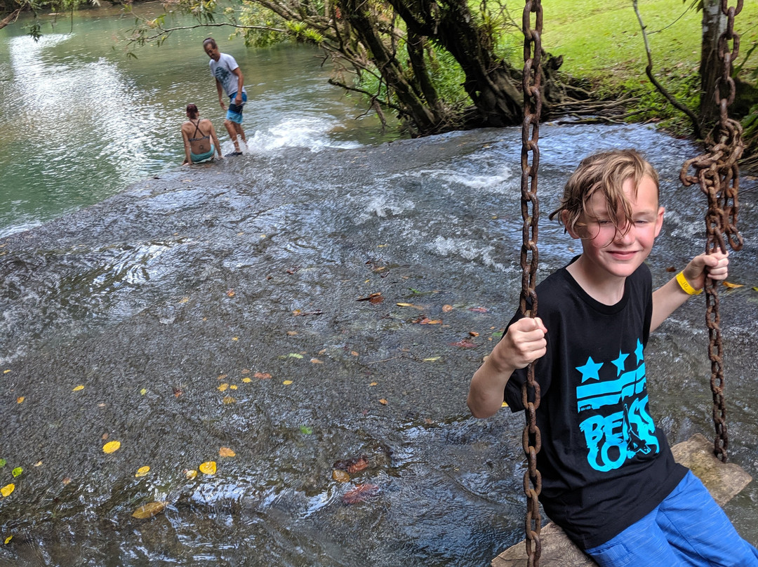 Bunkers Hill Cultural Xperience & River Tour-Wakefield必去景点