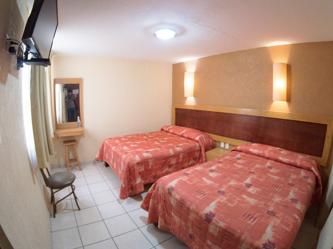 Hotel Qualitel Centro Histórico Morelia主图