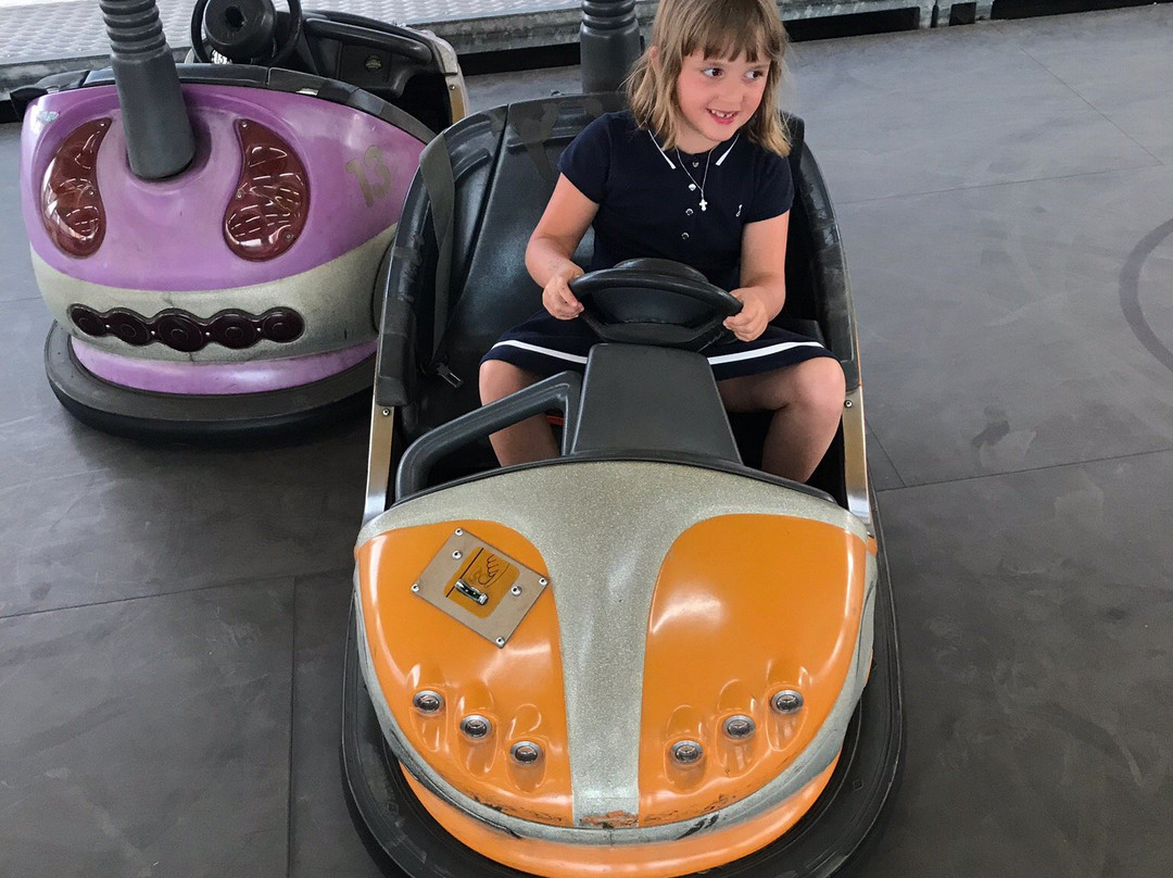 Galactica Entertainment-利马索尔必去景点