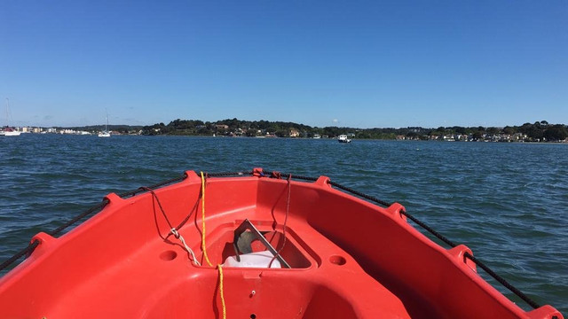 Red Boat Hire-普尔必去景点