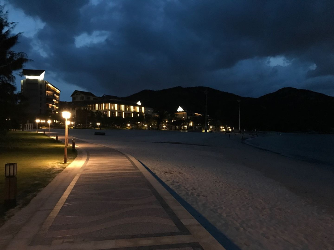 桔钓沙莱华度假酒店主图