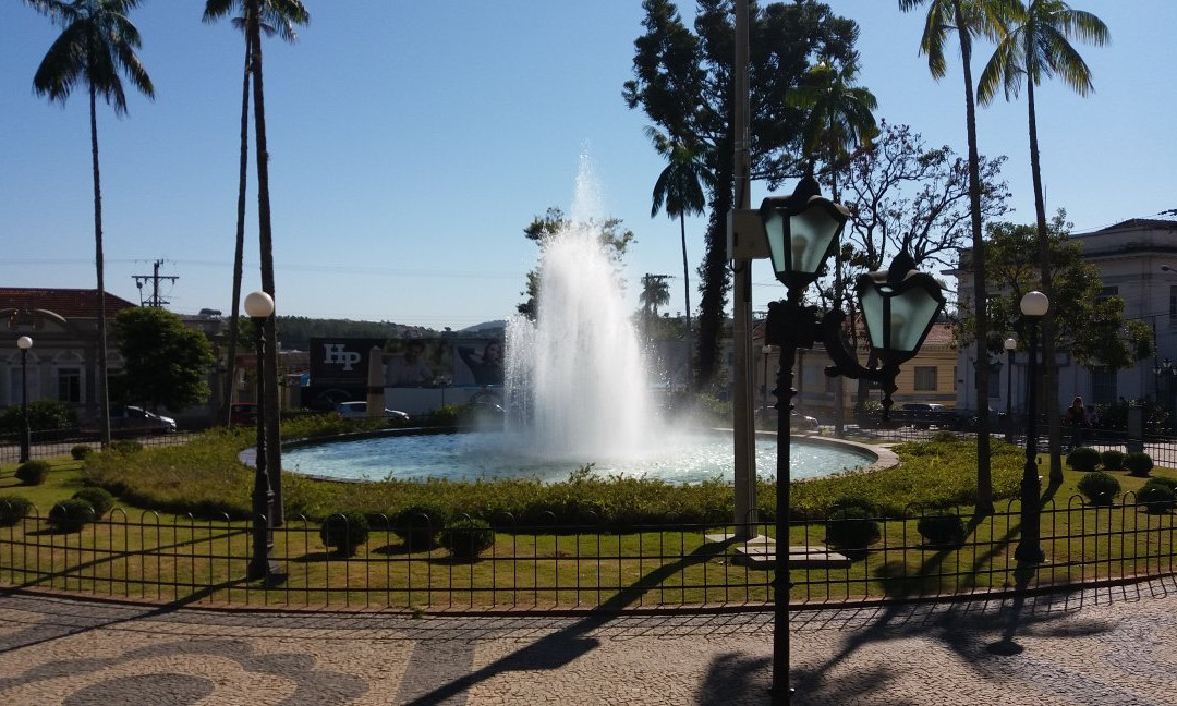 Praca da Independencia-Espirito Santo Do Pinhal必去景点