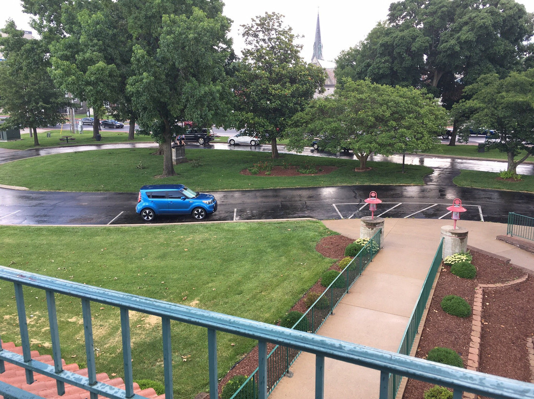 Visit Evansville-埃文斯维尔必去景点