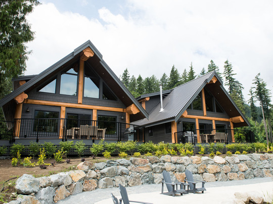 Harrison Mills酒店住宿-Rowena's Inn on the River