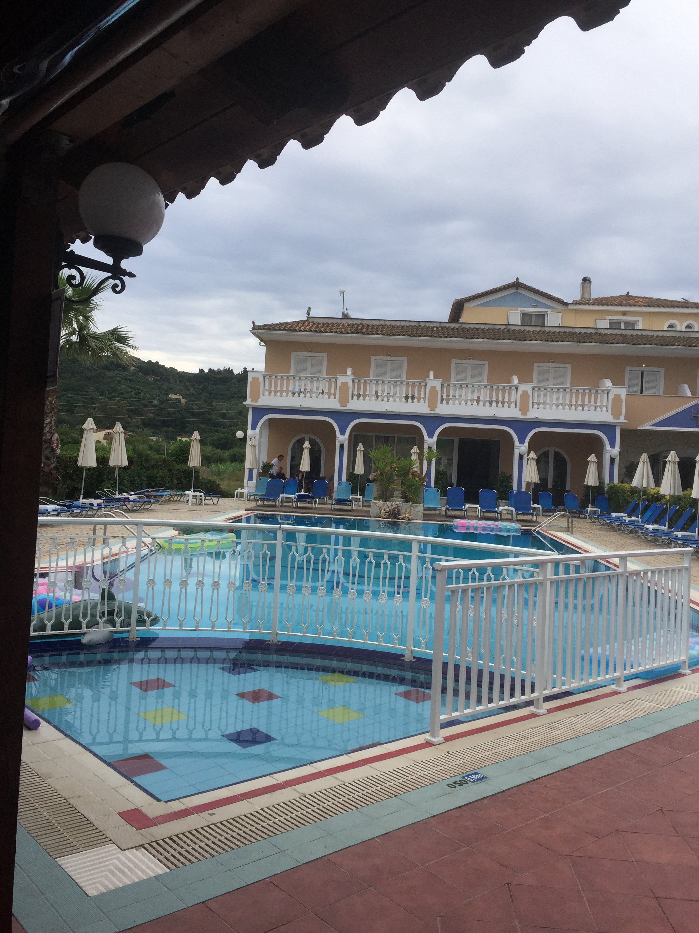 Petros Hotel-portrait