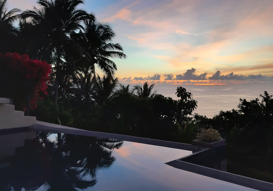 Alon Surf Stay主图