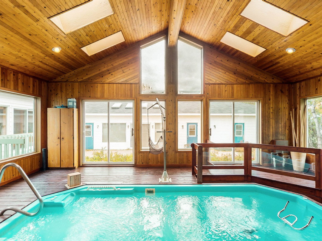 Aquamer Thalasso-Spa-Carleton-sur-Mer必去景点