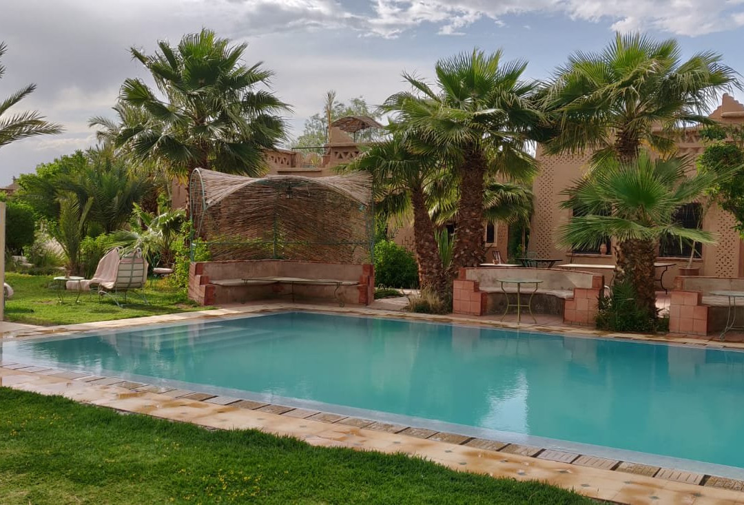 萨瓦迪酒店主图