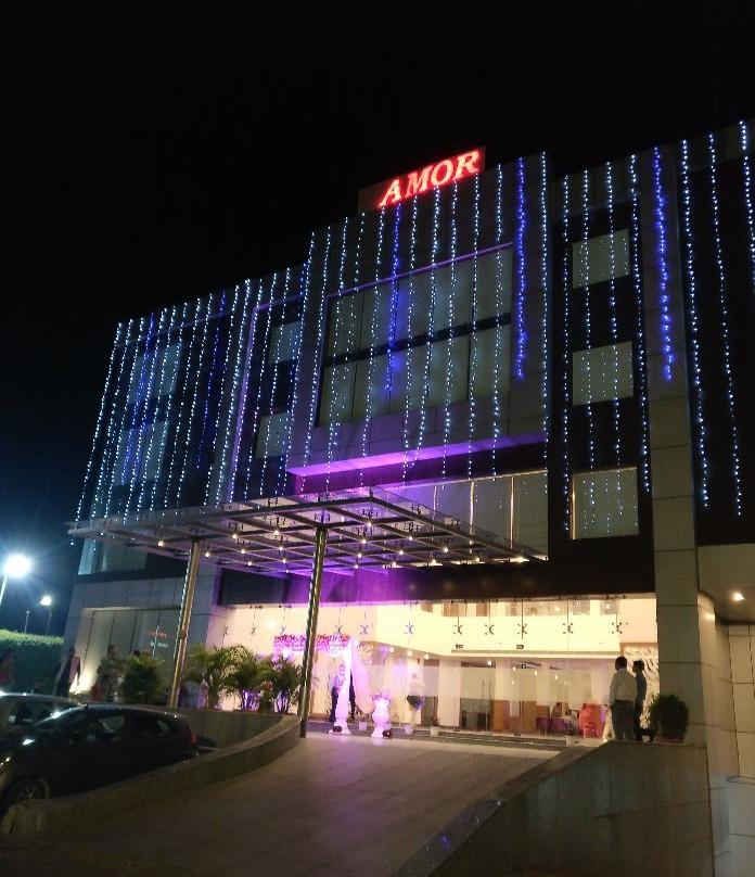 Capital O 8677 The Amor主图