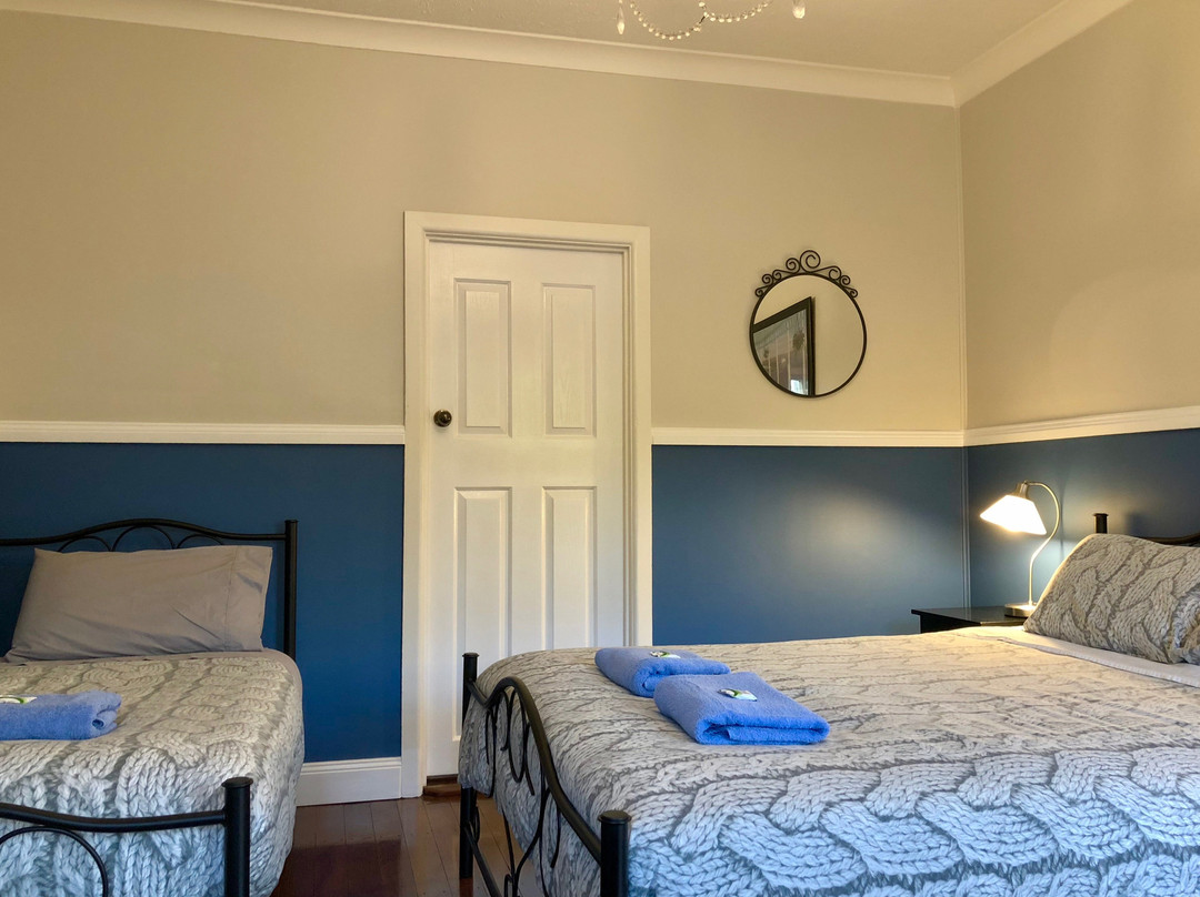 The Lady Jane Motel主图